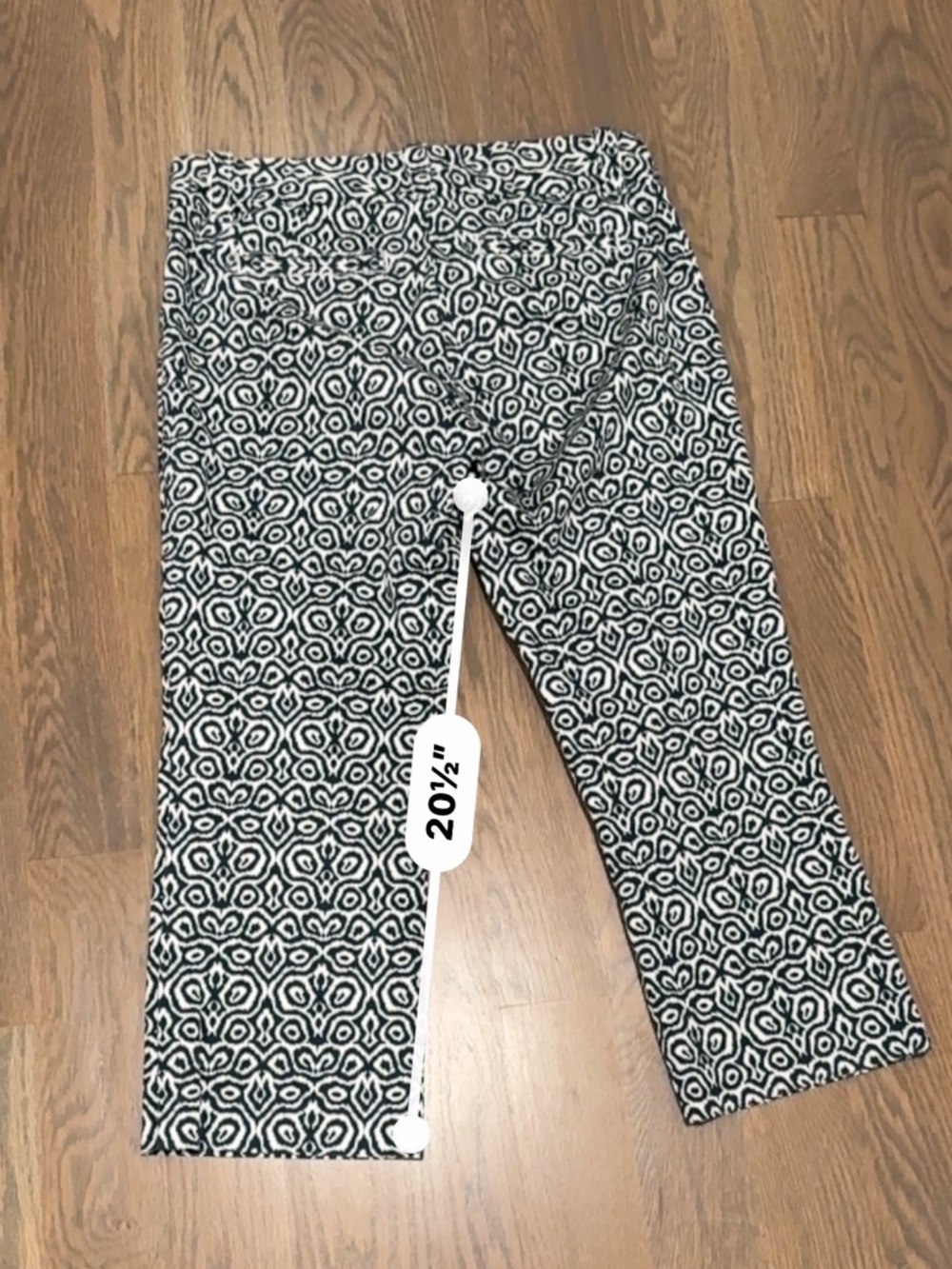 J. Crew Printed Crop Pants in blue Black & White size 8 summer - Picture 3 of 8